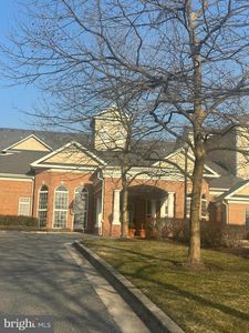 400 Symphony Cir UNIT 414