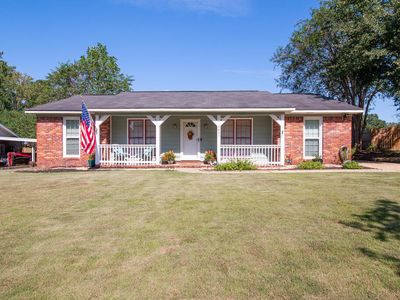 4835 Basswood Dr