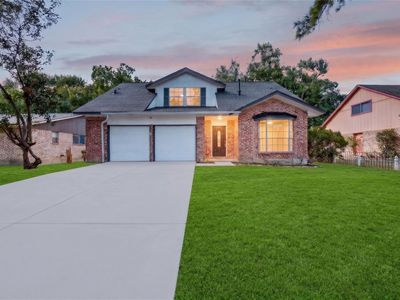 2426 Woodsdale Blvd