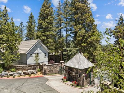304 Lake Knoll Dr