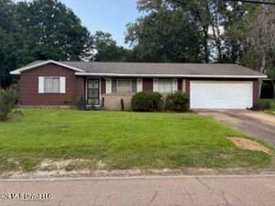 2210 Napoleon Ave