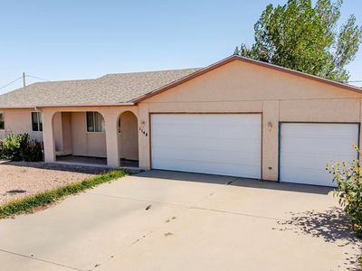 1148 E Dove Creek Dr