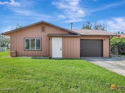 720 N Gulkana Ct