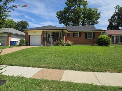 1131 Waweenoc Ave