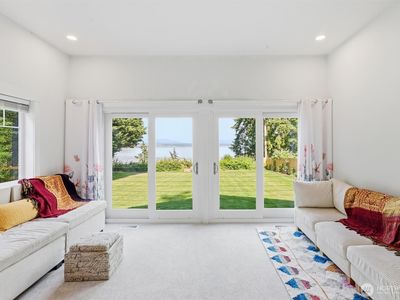 108 N Livingston Bay Road