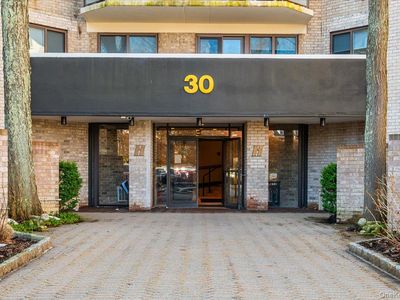 30 Greenridge Avenue #4M