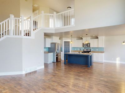 7506 W Desert Brumby Dr