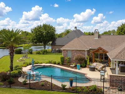 43097 Lighthouse Ln