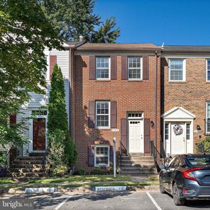 Property at 2762 Stone Hollow Dr, Vienna, VA