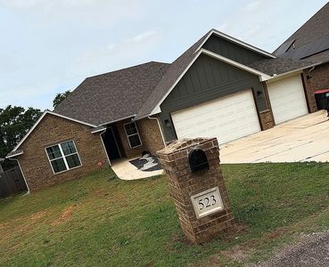 Property at 523 SW 6th St, Jones, OK