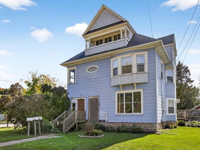 Property at 623 E Irving Ave, Oshkosh, WI