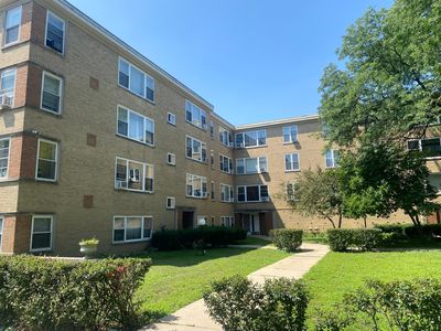 6104 N Winchester Ave APT Gc