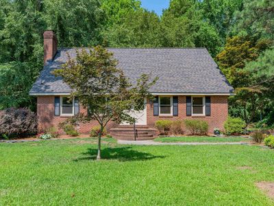 66 White Oak Dr