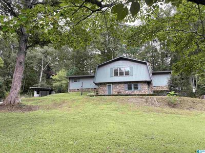 208 Earl Roberts Rd