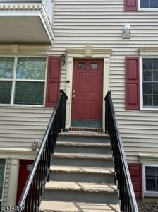 110 Vaughan Dr