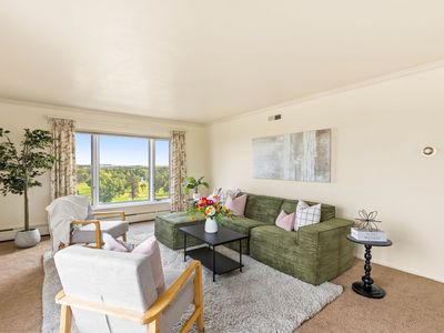 1536 Meadowlark Dr APT 9B