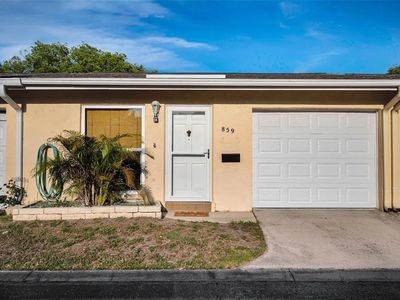 859 Oxford Ct