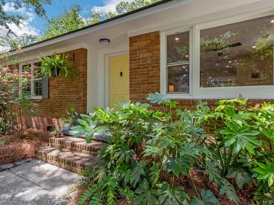 1172 Dawn Dr