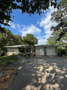 2268 Chestnut Dr
