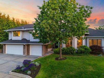 1301 E Candleridge Dr