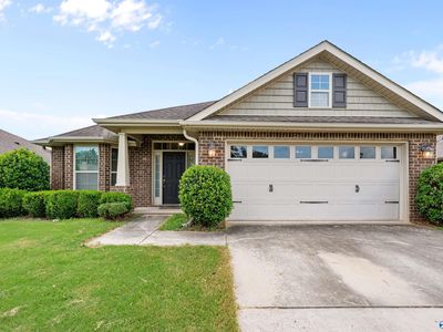 Property at 6906 Breyerton Way SE, Owens Cross Roads, AL