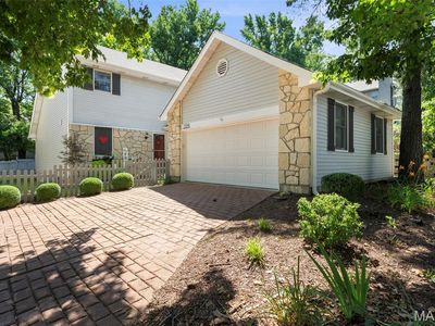 Property at 1594 Milbridge Dr #R, Chesterfield, MO
