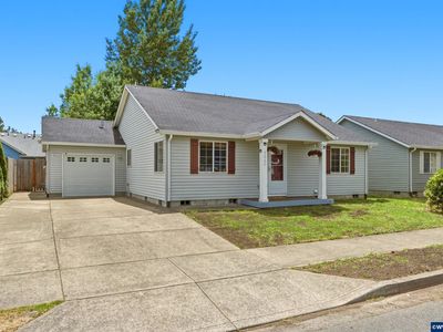 3062 Glendale Ave NE