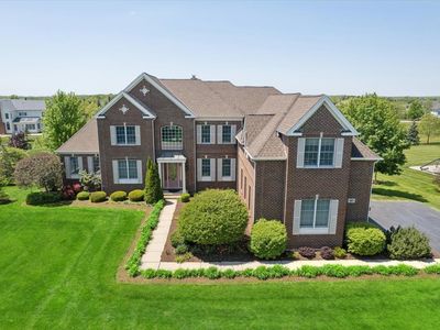 40 Wood Oaks Dr
