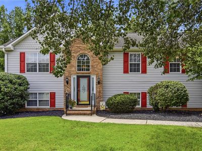 120 Hazelwood Ct