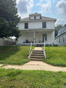 Property at 1818 W Palmer Ave, Sioux City, IA