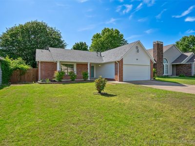 9020 S 77th East Ave