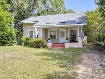 2607 Mckibben Street