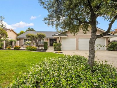 264 E Radcliffe Dr