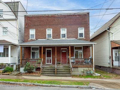 289-291 N Washington St