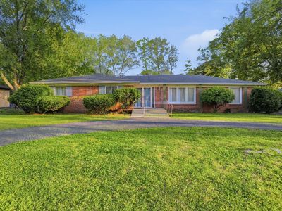 1015 Fairway Dr