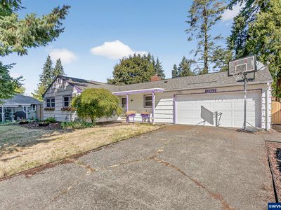 17821 SE Morrison Ct