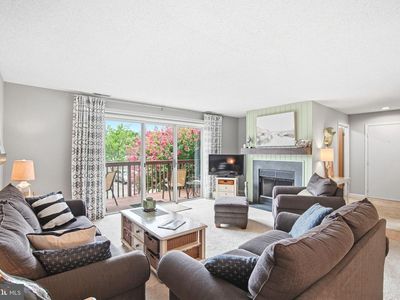 250 Sea Eagle Dr Unit 8