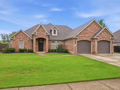 404 Creekside Cv
