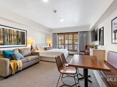 75 Arling Center Ct #314