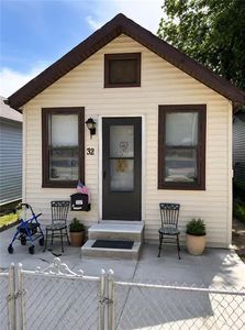 Property at 32 Seafoam St, Staten Island, NY