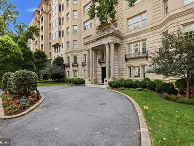 1026 16th St NW Suite 101