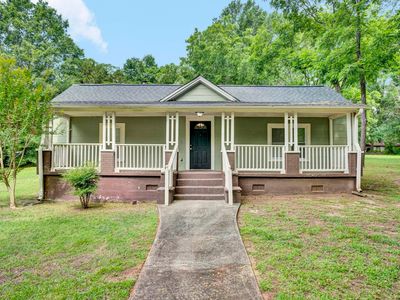 Property at 403 Trussell St, Honea Path, SC