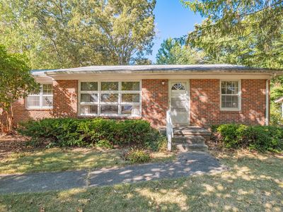 1104 Westwood Dr