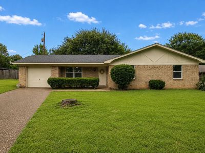 1656 County Road 421 N