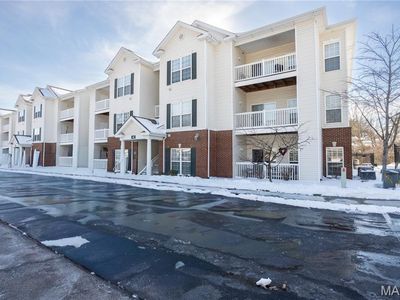 42 Kassebaum Ln APT 208