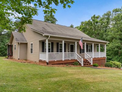 271 Laurel Dr