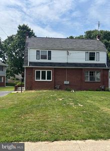 545 E High St