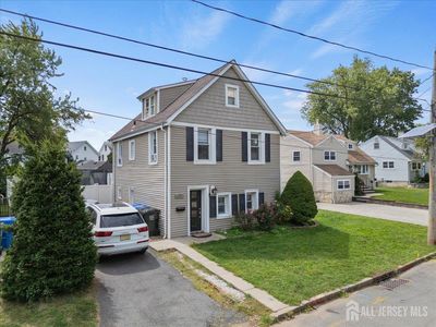 199 Grove Ave