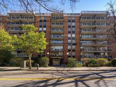 45 Longwood Ave APT 705