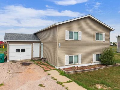 Property at 514 Falcon Dr, Box Elder, SD